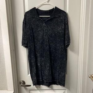 Black buckle polo